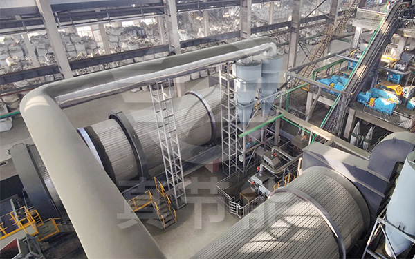 固危廢污泥干燥機(jī)運(yùn)行現(xiàn)場(chǎng)